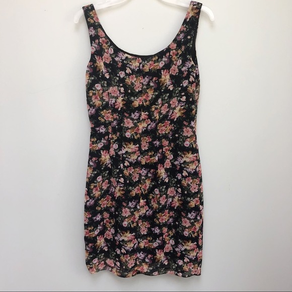 Parallel | Floral Sheath Sleeveless Sun Dress - Picture 3 of 8